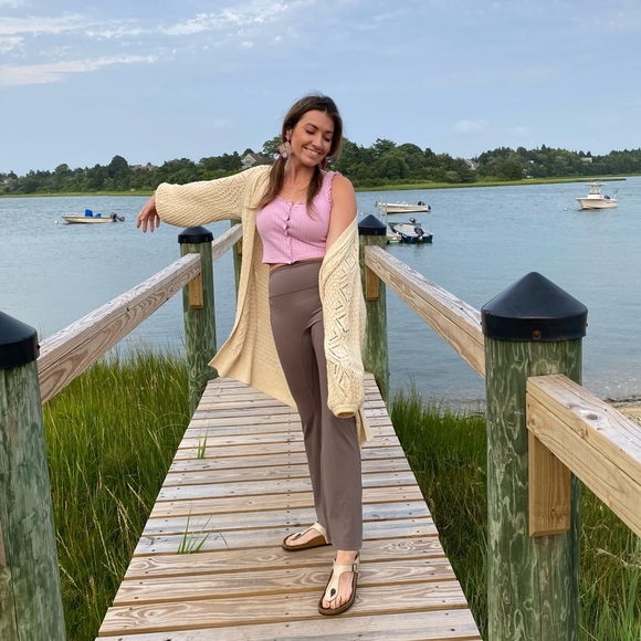 Meet your Posher, Delaney 🪩 - Picture 5 of 8